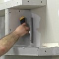 Шпакловане през цяло на стената