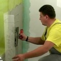 Измазване на стената